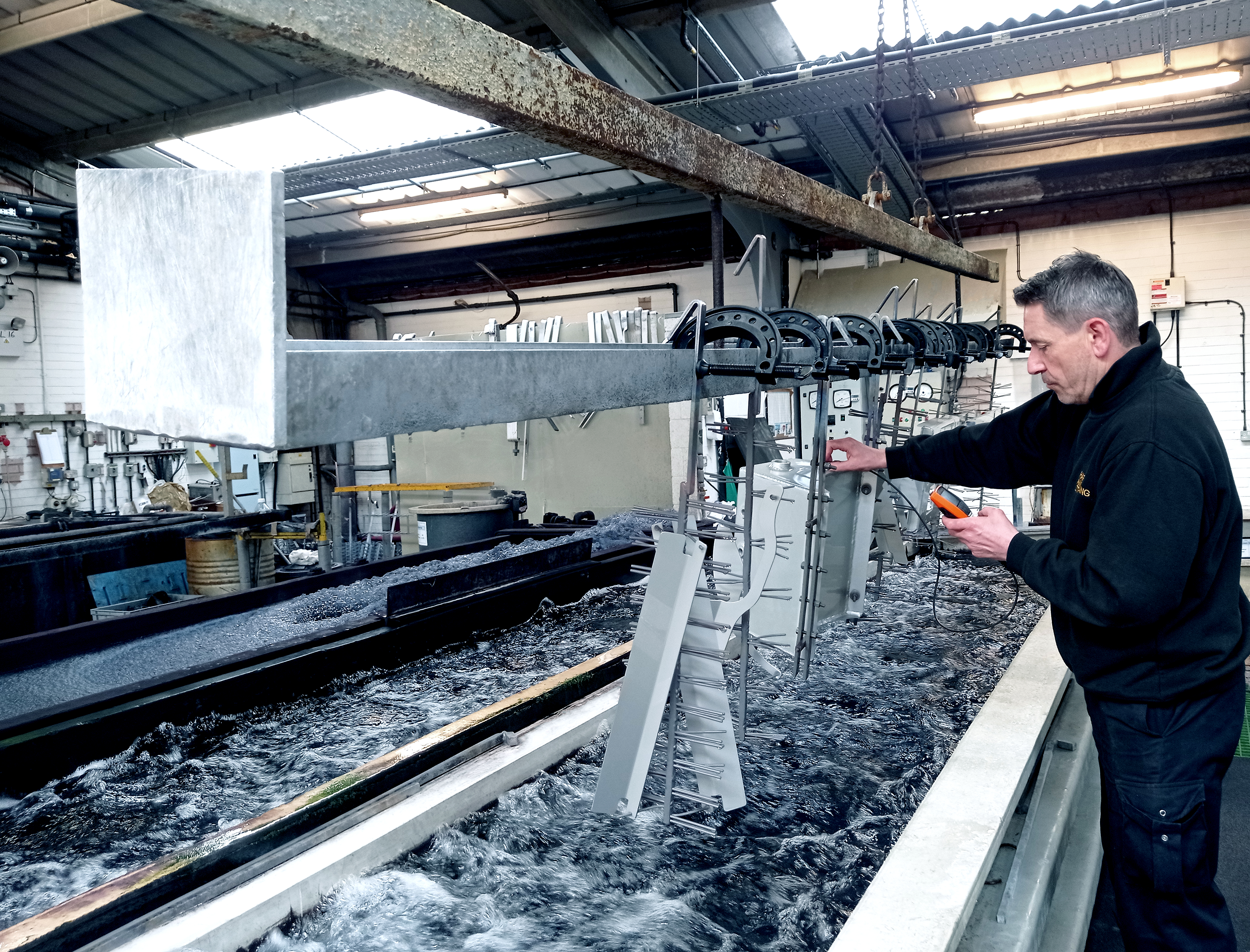 Standard anodised components